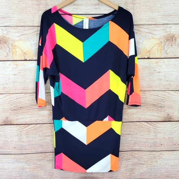 Emerald Tops - Emerald chevron retro multicolor tunic dress